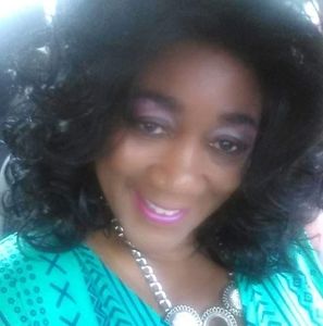 Meet your Posher, Paulette